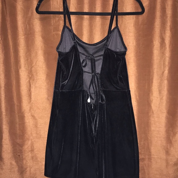 black velvet romper - Picture 2 of 2
